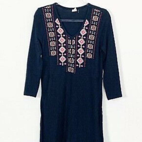 AKEMI+KIN SAIN KNIT TUNIC SZ S - Picture 7 of 7